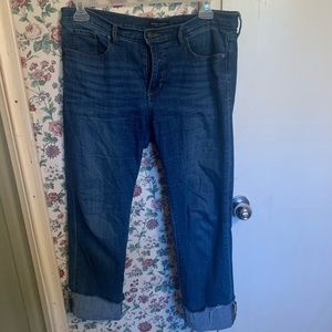 Banana Republic cropped medium wash “girlfriend” fit jeans